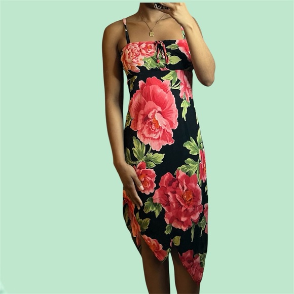 🌸 Floral Midi Dress - Her Style 🌸 - Picture 1 of 8